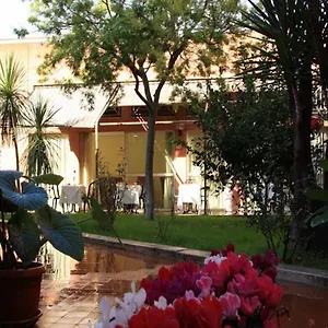 https://citta-2000.it-romehotels.com