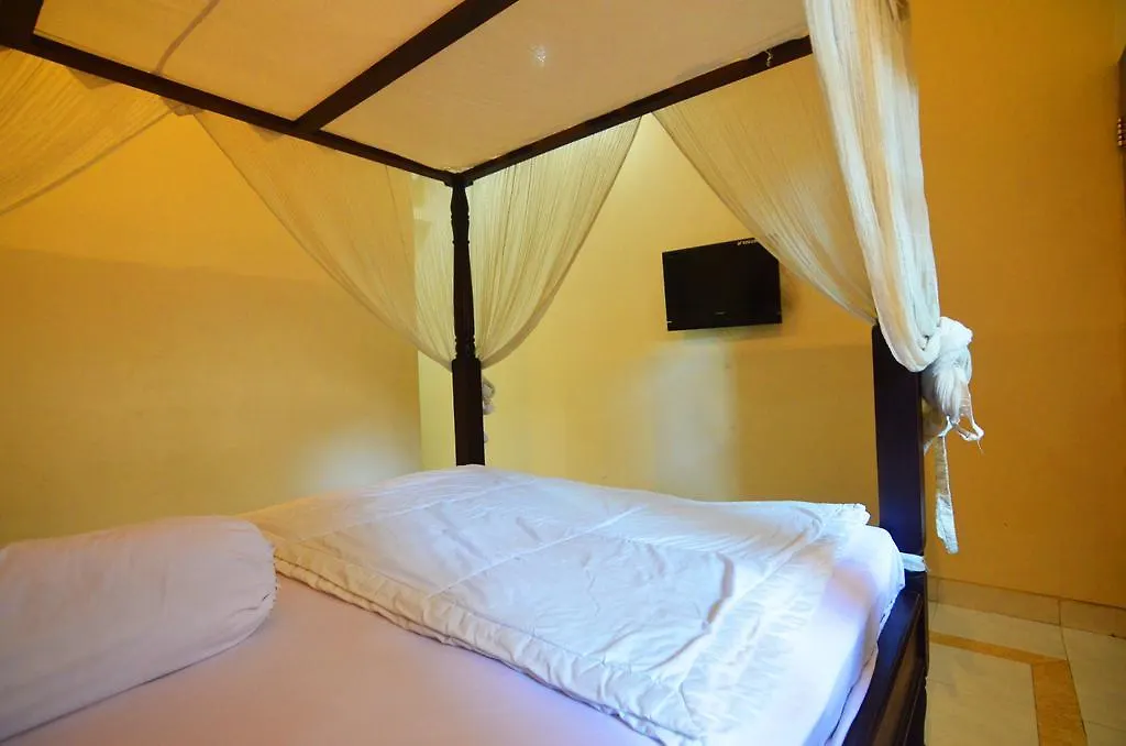Lori Beach Inn Seminyak  Seminyak (Bali)